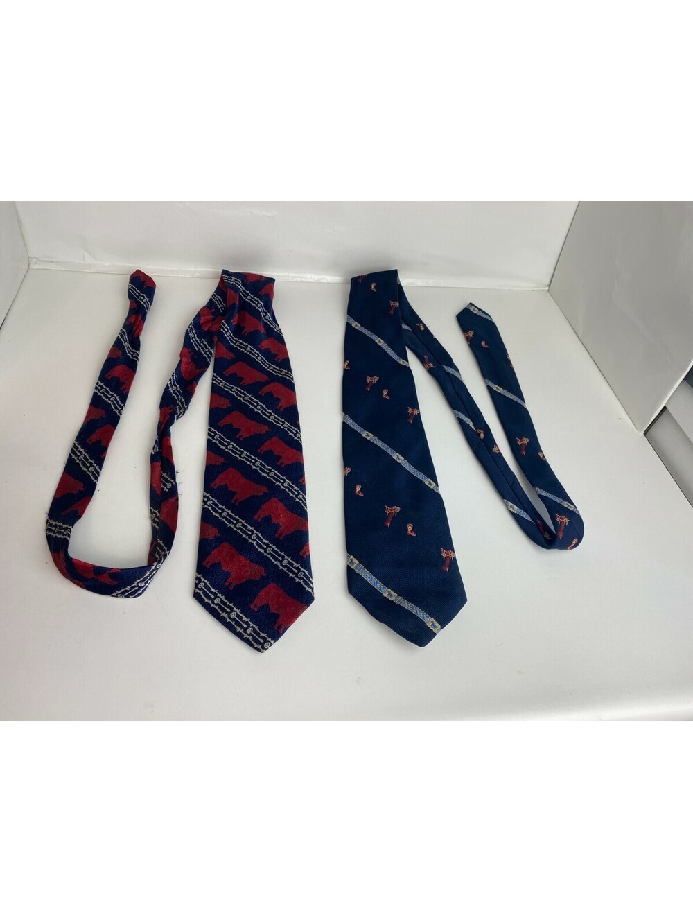RARE Vintage Lilly Dache Western Ties Saddle Bull Barbwire Horse Tie